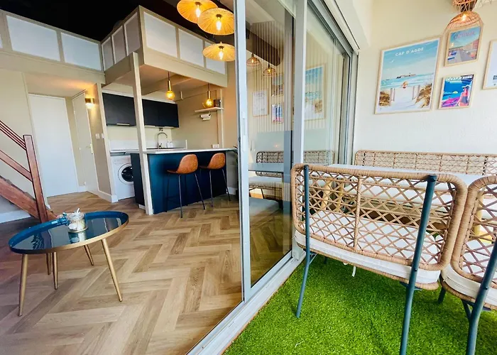 Cap D'agde T2 4-6 Personnes Mezzanine Vue Piscine Wifi Apartment *