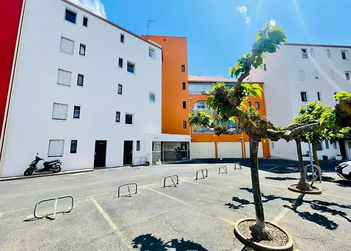 Apartment Cap D'agde T2 4-6 Personnes Mezzanine Vue Piscine Wifi